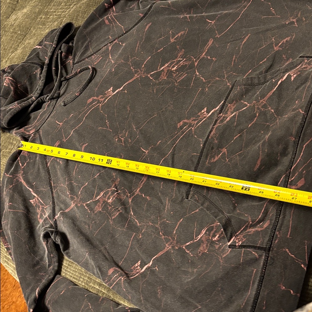 Torrid Everyday Fleece Black and Maroon Marble Active Hoodie Size 3 (22/24) - Picture 12 of 15